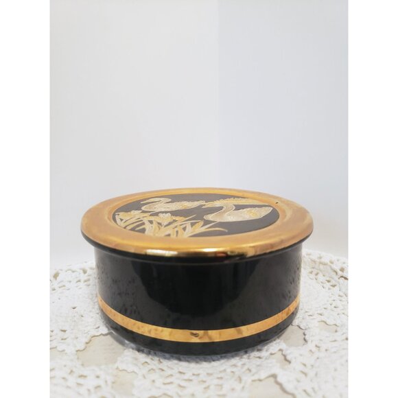 Chokin Swan Container: 24 Karat Gold Edge, Hand-Etched Decorative Storage - Picture 4 of 10